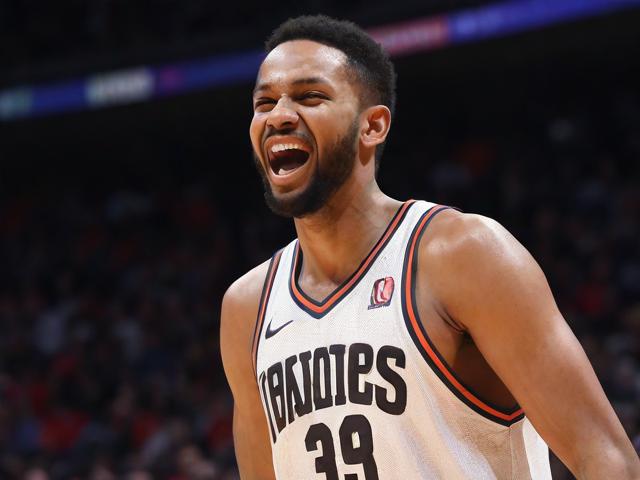 “九游app_ NBA最奇葩的玩笑时刻，球员爆笑全场”，爆笑nba游戏